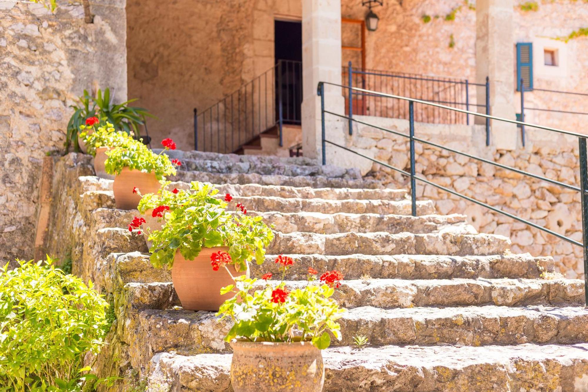Fangar Agroturismo Campanet Luaran gambar